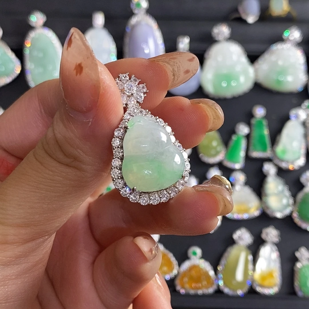 翡翠银S925镶嵌颈饰天然翡翠