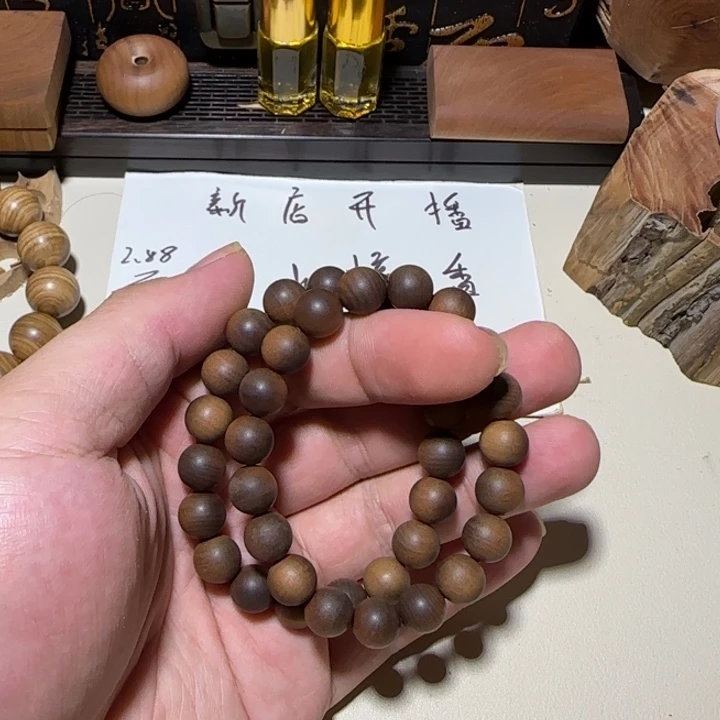 老山檀香1.0×19黑肉横纹奶香焦糖药土埋炭化料