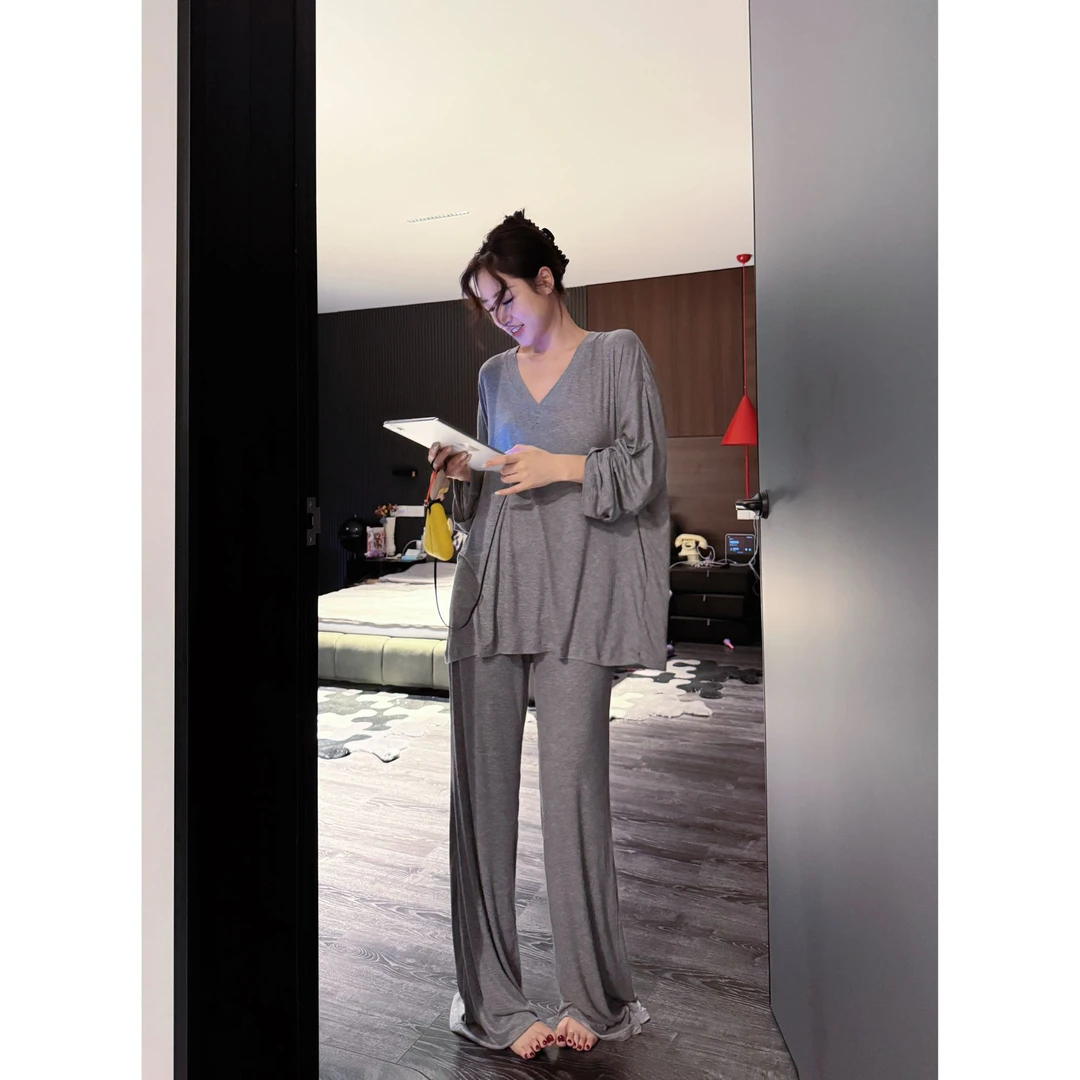 DOUBLEOO莫代尔家居服高级感屁帘外穿纯色简约可外穿睡衣V领翻腰