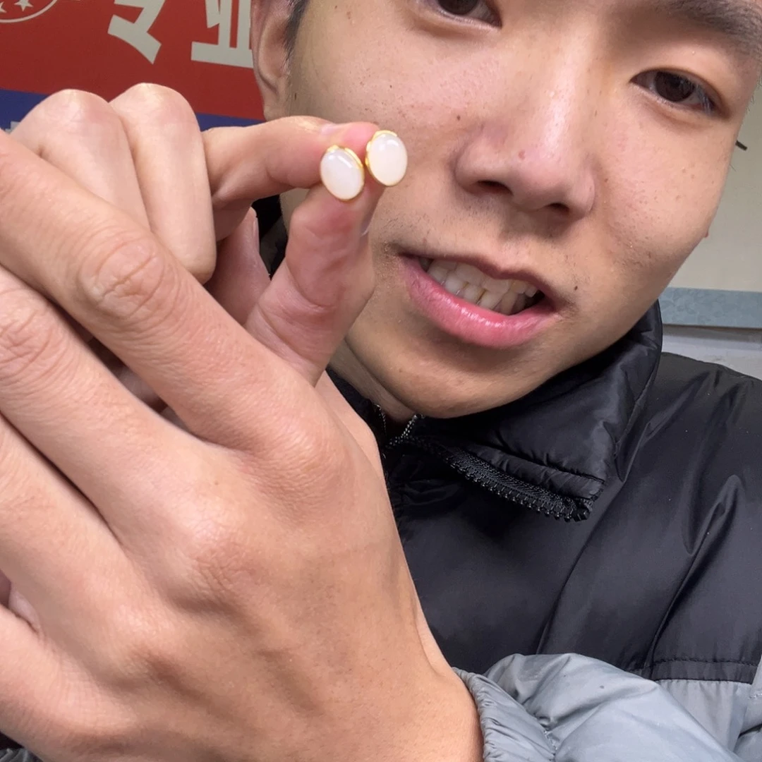 和田玉颈饰银S925镶嵌多样性野牛沟羊脂玉耳钉