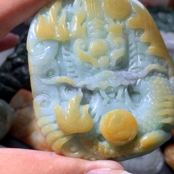 翡翠未镶嵌颈饰保真天然a货翡翠