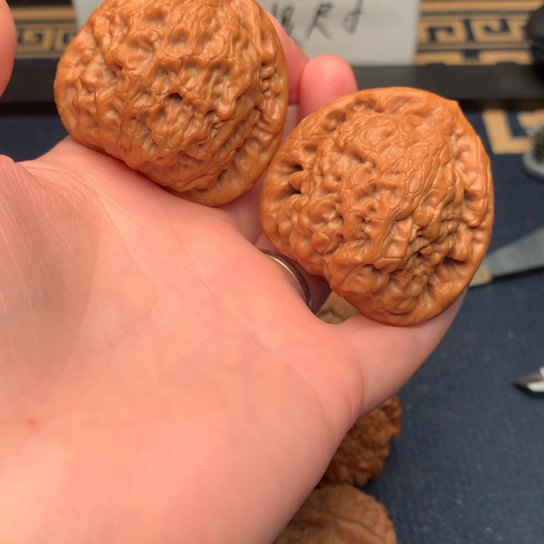 文玩核桃把件金公子44微修