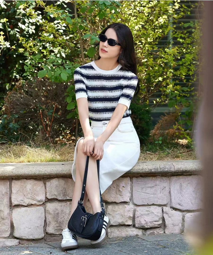 2025夏季薄款条纹上衣时尚百搭T恤短袖1205