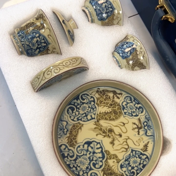 瓷片釉里金穿花龙五件套全品