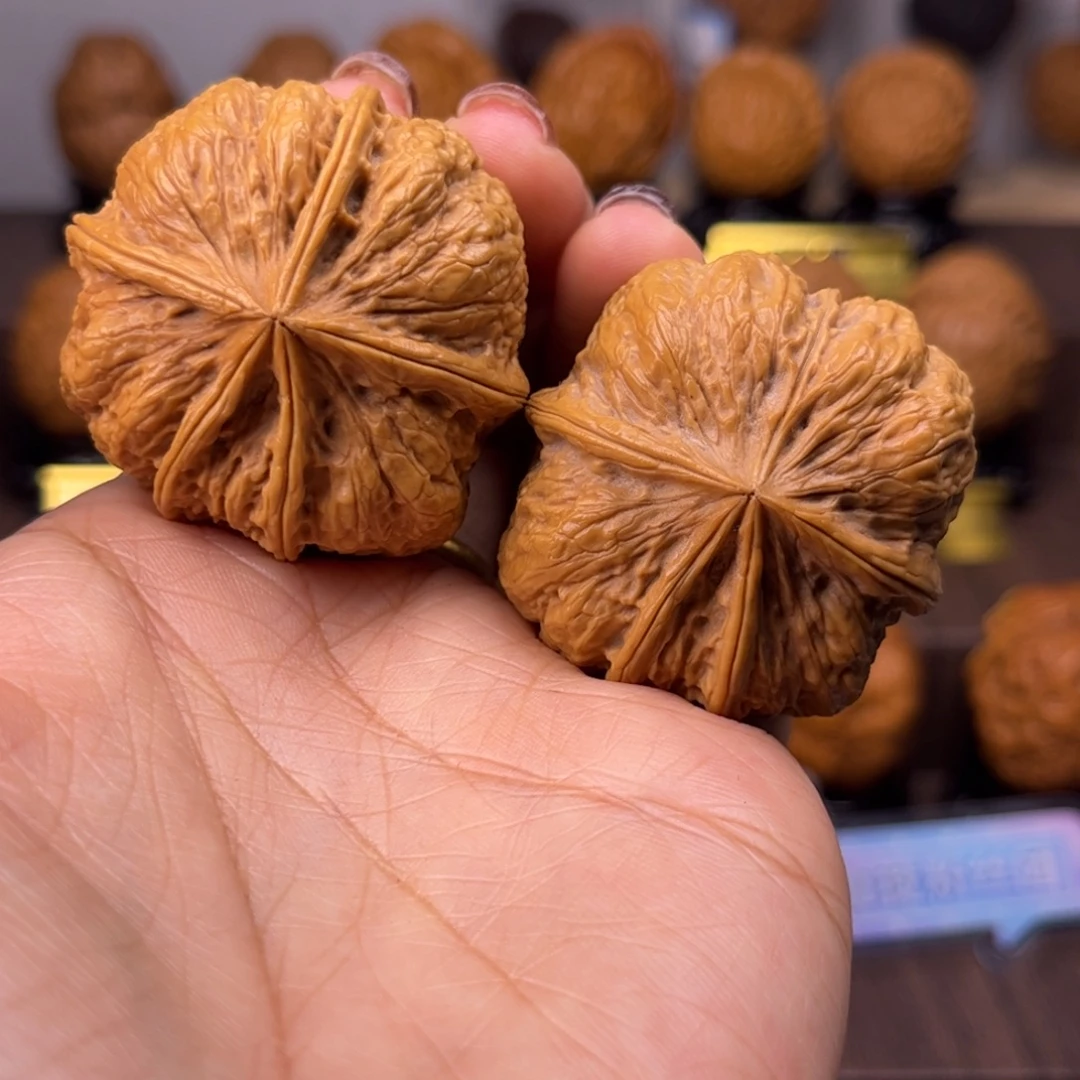 月***辰文玩核桃把件五棱