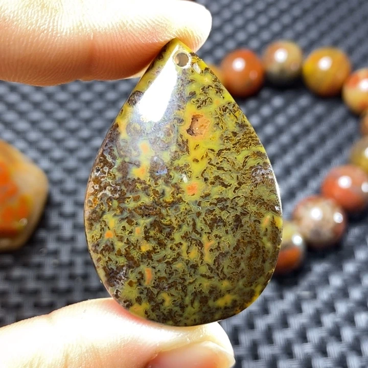 玛瑙/玉髓颈饰未镶嵌暖*。