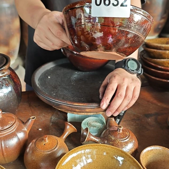 意***瓷片0632，拉皮柴火烧制