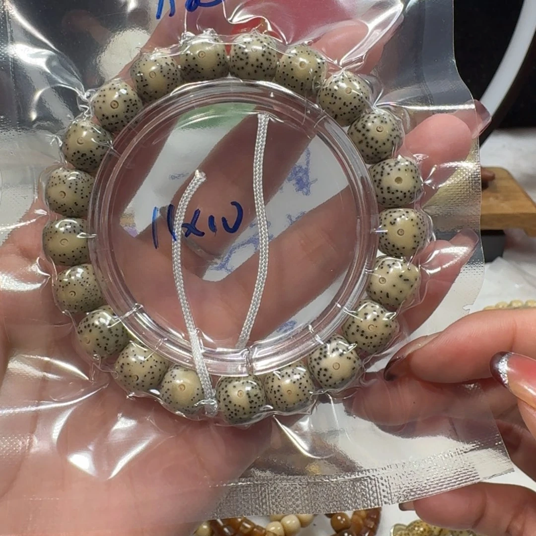 猪****星月菩提吊坠A85福利11×10