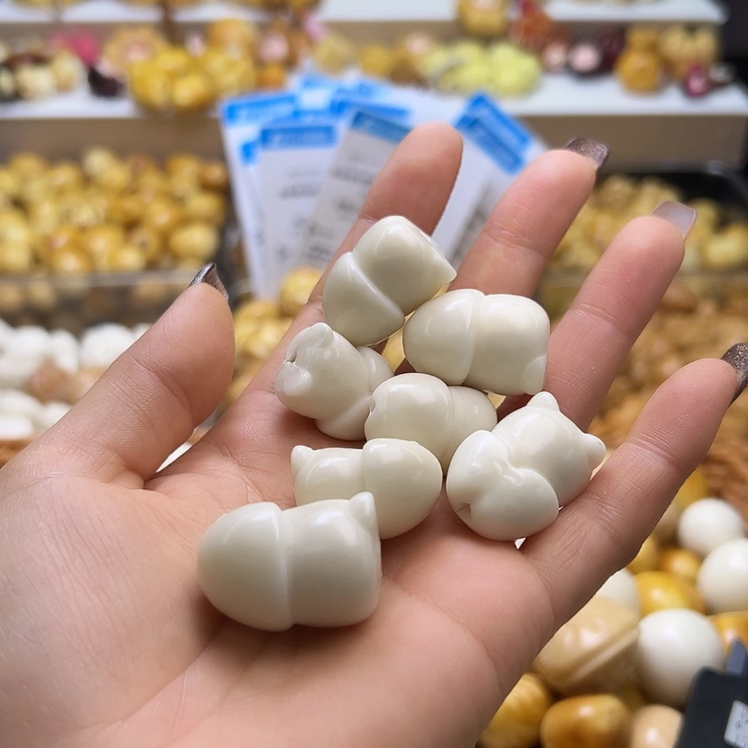 菩提根/象牙果吊坠瑕疵白丁丁5颗有裂