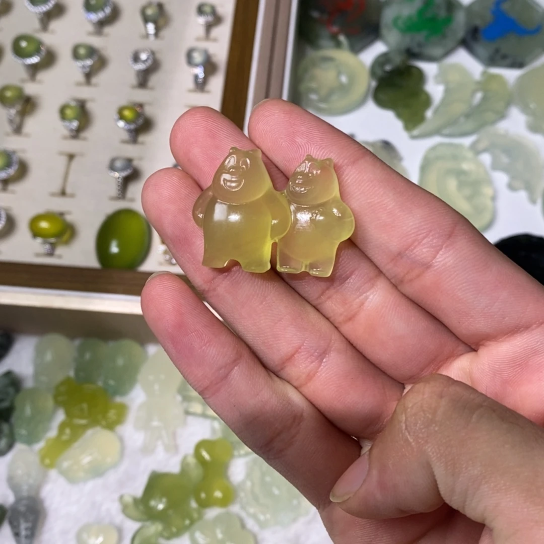 岫玉未镶嵌吊坠(不含链)