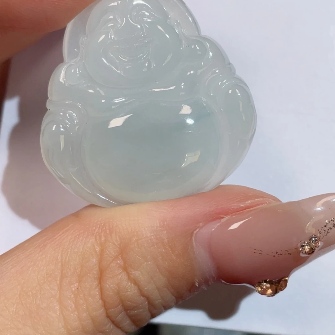 翡翠颈饰未镶嵌佛公