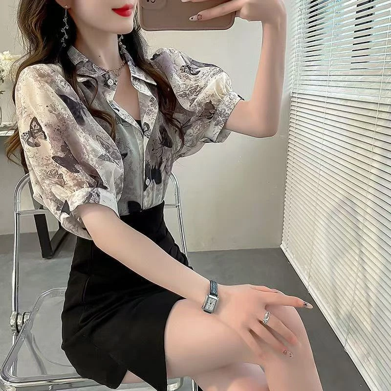 设计感小众气质蝴蝶印花雪纺衬衫女2025夏新款高端显瘦泡泡袖上衣