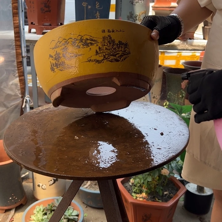 宜兴紫砂花盆黄色江山如画大