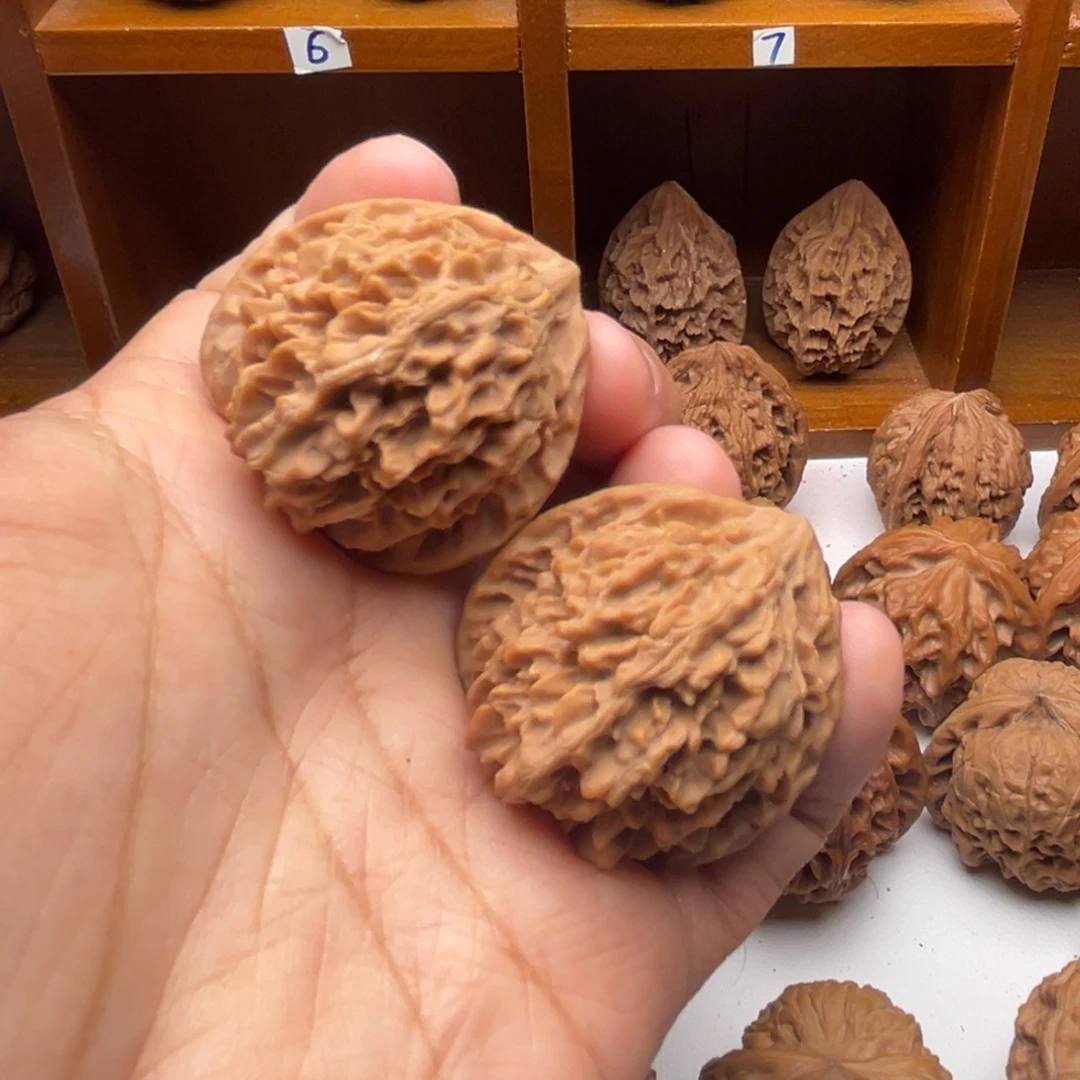 吊坠文玩核桃40全品皇冠