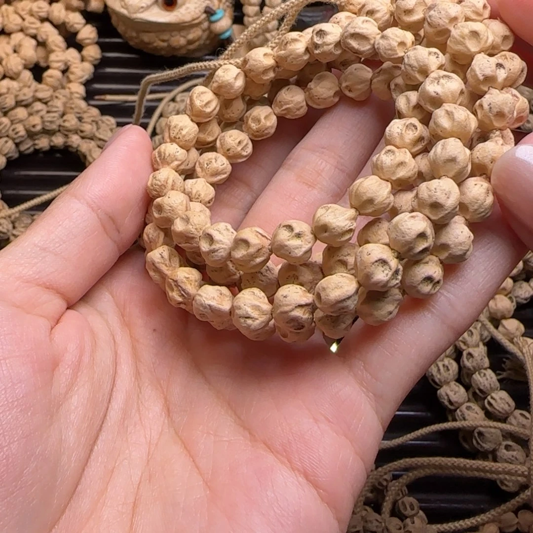 柏香籽/百香籽吊坠～