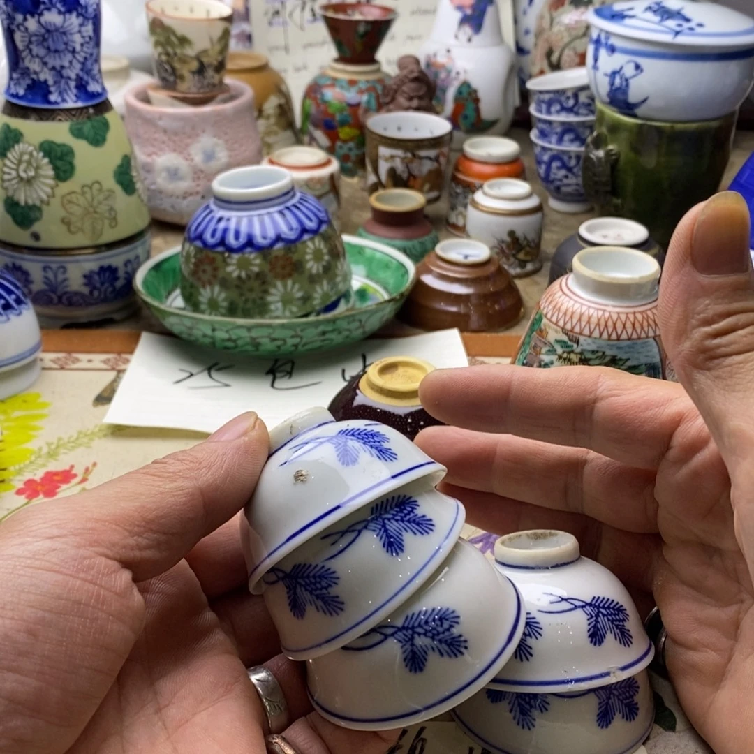 瓷片一起走出这黑暗中有我