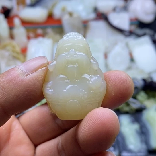 未镶嵌和田玉挂件