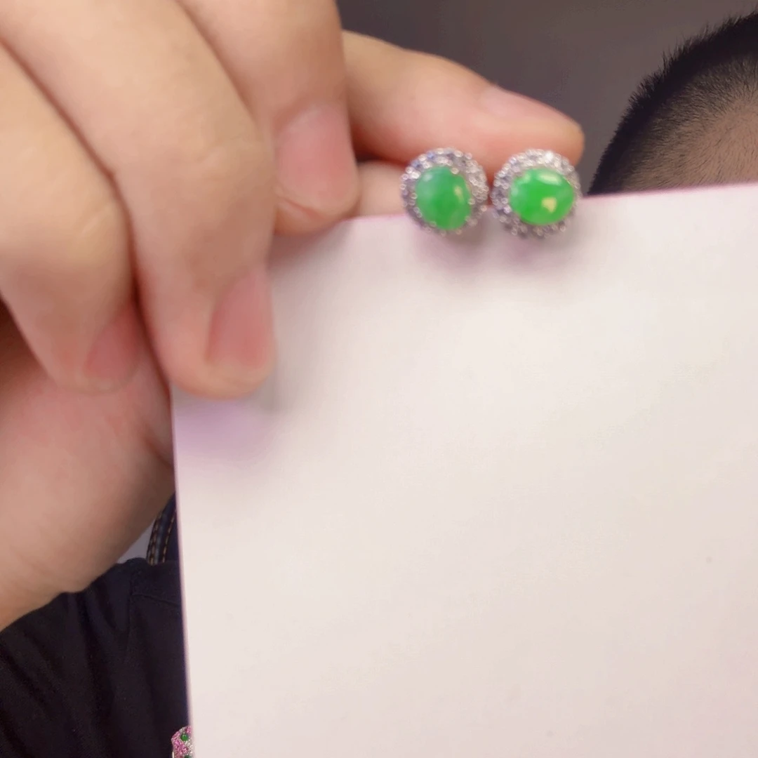 翡翠银S925镶嵌颈饰一对