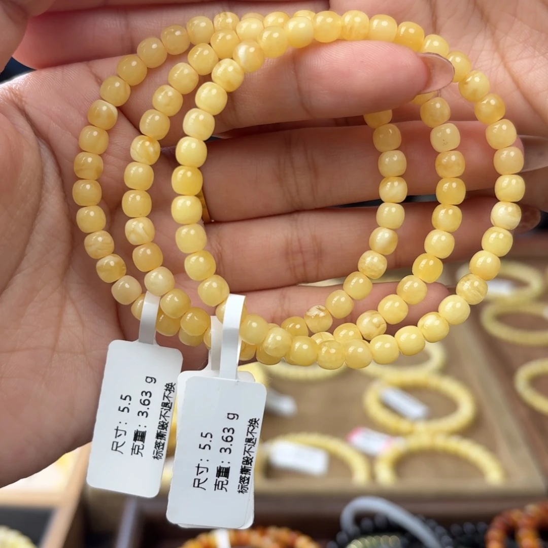 琥珀未镶嵌裸石多样性发其一