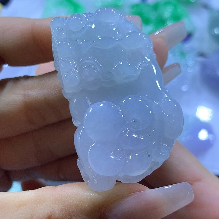 翡翠未镶嵌颈饰天然翡翠A货吊坠