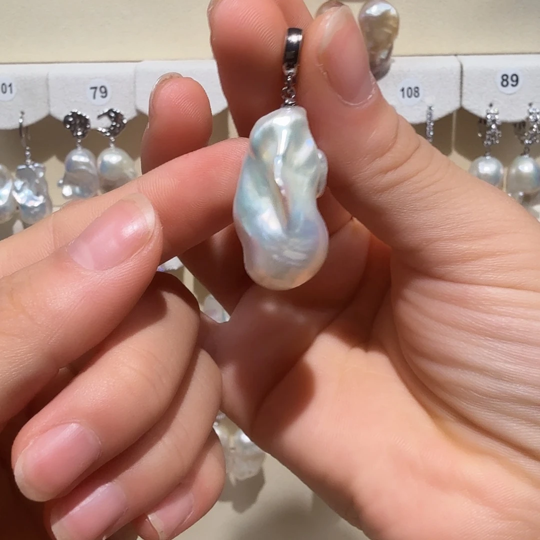 颈饰合金淡水珍珠