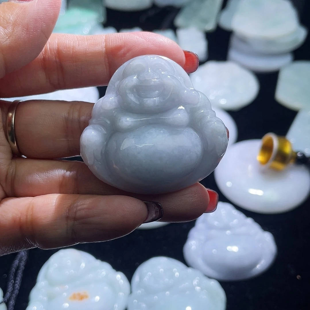 云***儿翡翠未镶嵌颈饰佛公