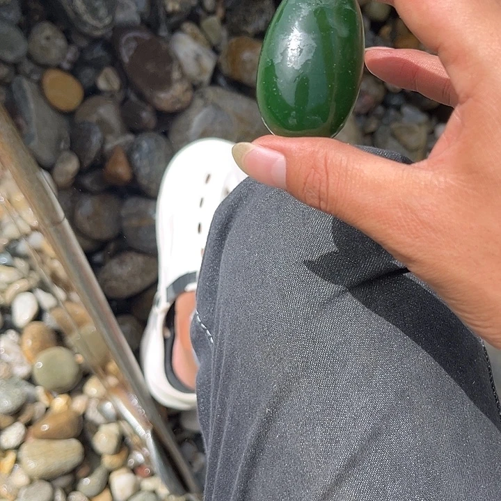 未镶嵌和田玉（糖玉）车挂