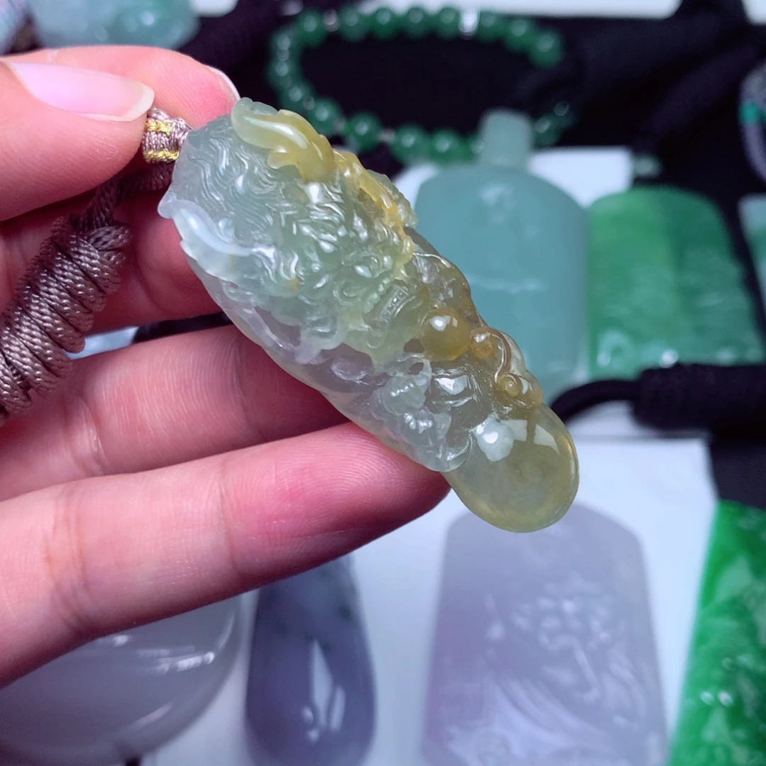 颈饰未镶嵌翡翠天然A货翡翠