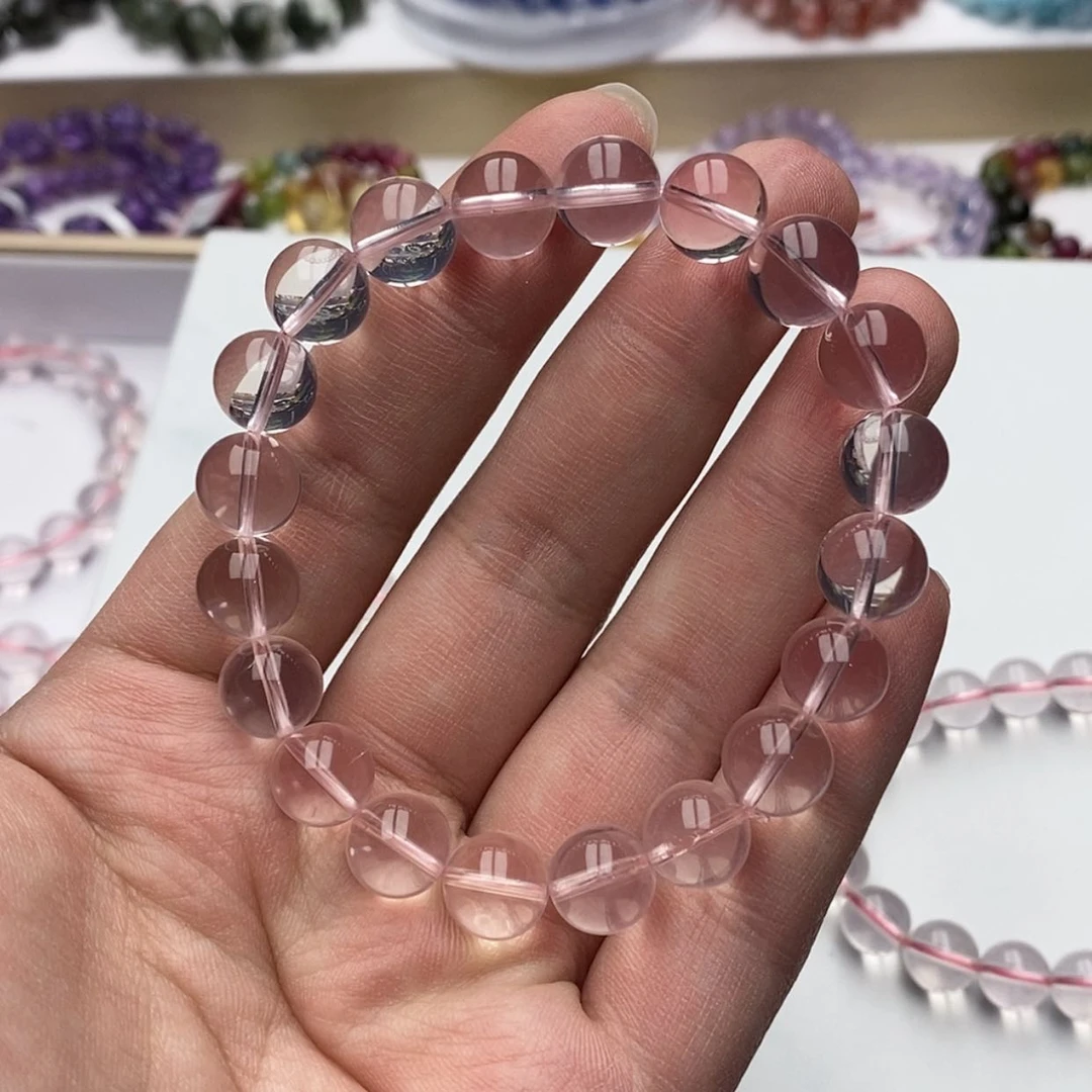 【闪购商品】芙蓉石手链未镶嵌布**兔天然星光粉