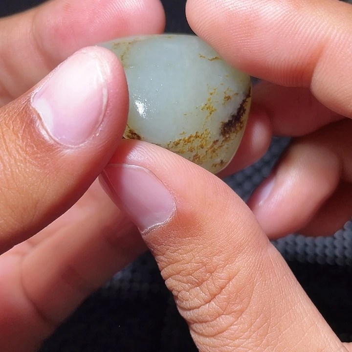 和田玉（青白玉）未镶嵌挂件