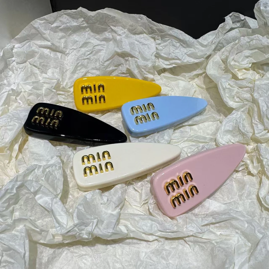 妹妹家冰淇淋色鸭嘴