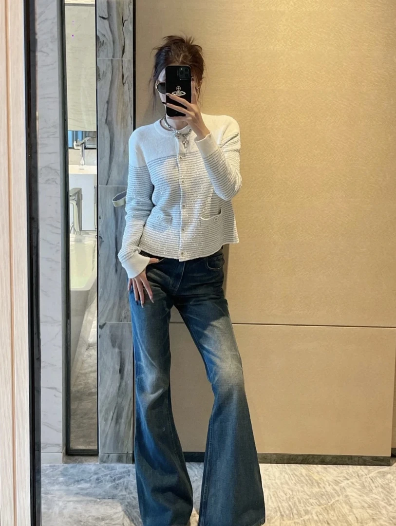 未使用 Chanel/香奈儿 AA1537  24ss银白色条纹开衫 36码