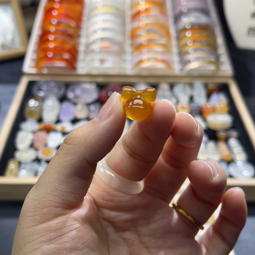 玛瑙/玉髓未镶嵌颈饰