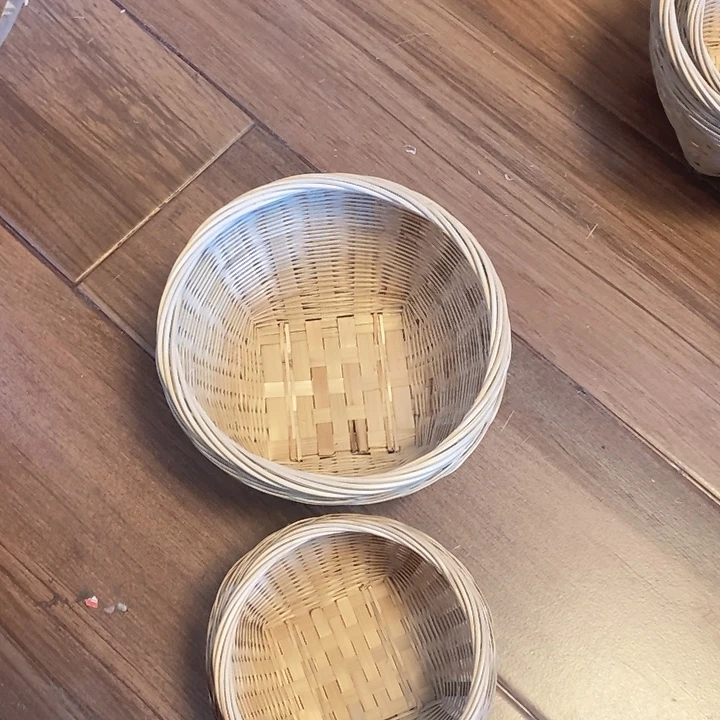 特价处16小方筐加12小萝仔