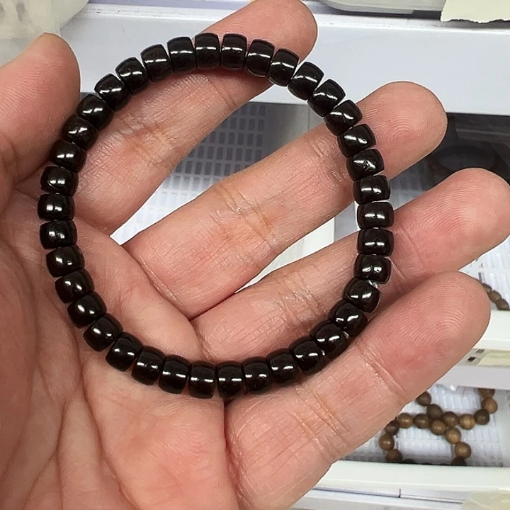 白玉菩提吊坠黑色358