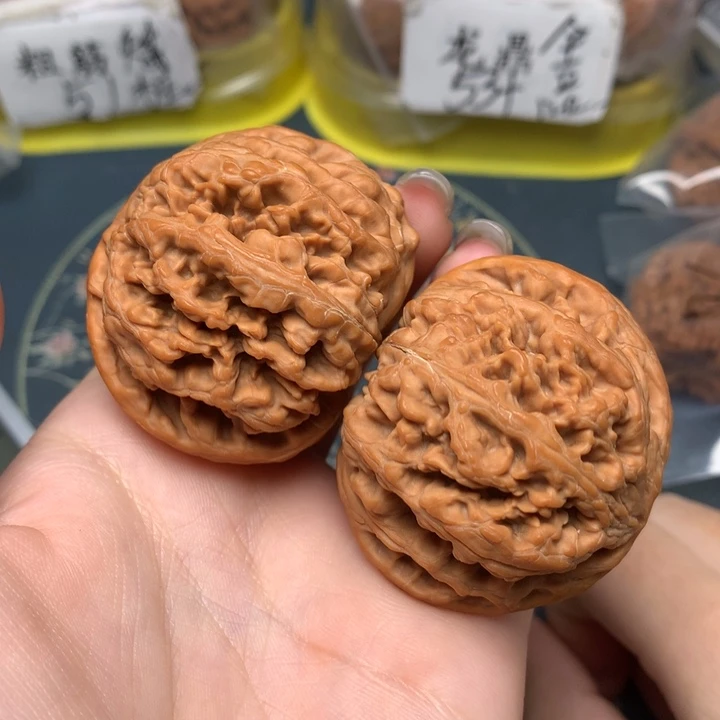 文玩核桃把件47-33935-0