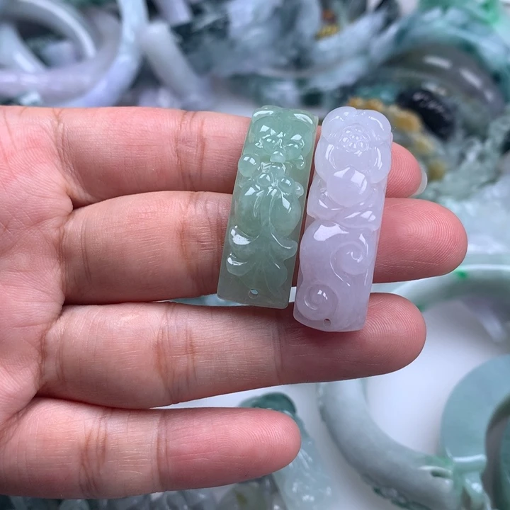 颈饰未镶嵌翡翠三****8