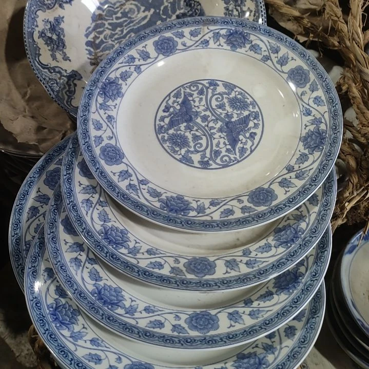 摆件陶瓷盘子碗啥都有