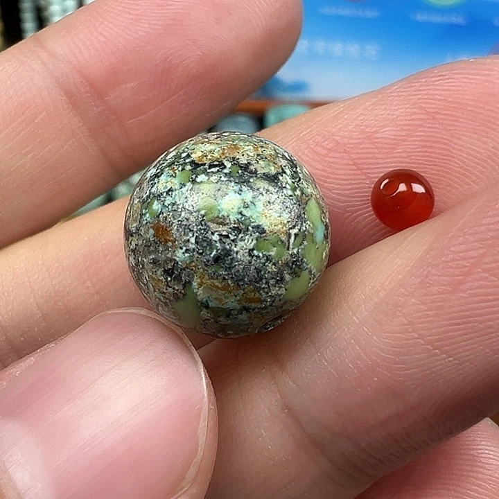 未镶嵌配饰南红玛瑙卡14