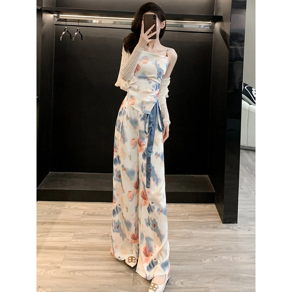 新款潮流洋气减龄夏季运动女吊带开衫两件套套装时尚炸街显瘦穿搭
