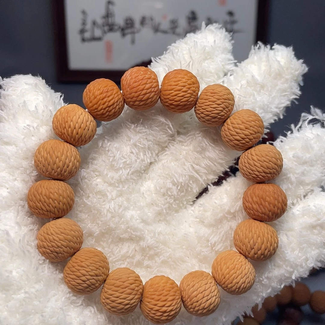 虎***0猴头核桃把件龙麟