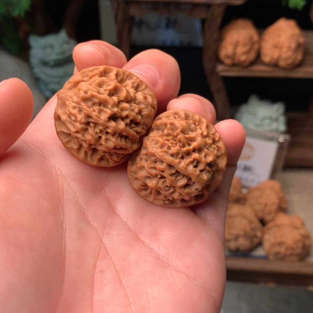 核桃34尺寸秦闷（磕尖）