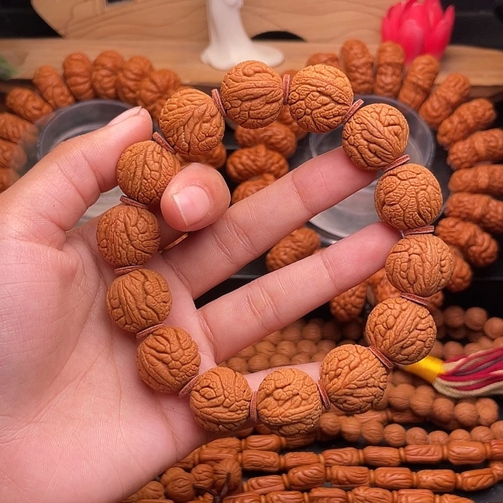 手串桃核精品金丝龙珠1.9