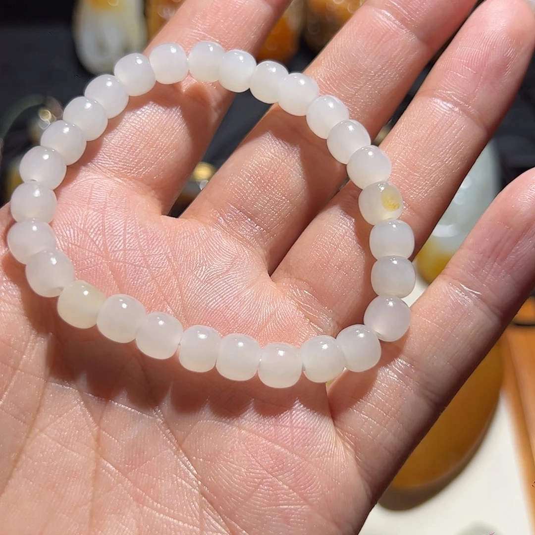 和田玉未镶嵌车挂