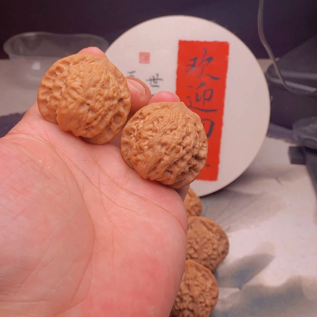 文玩核桃吊坠40全品观音肚