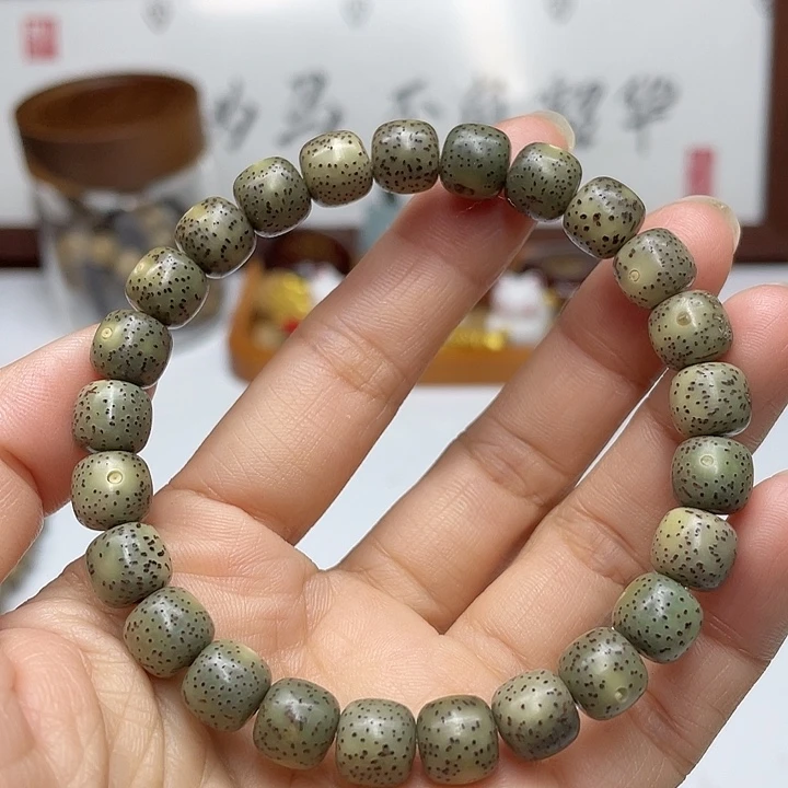 绿幽灵98同枝石玉单圈1