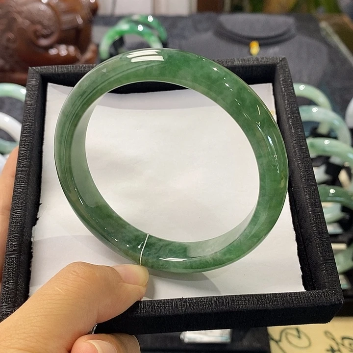 翡翠手镯未镶嵌翡翠玉镯0297