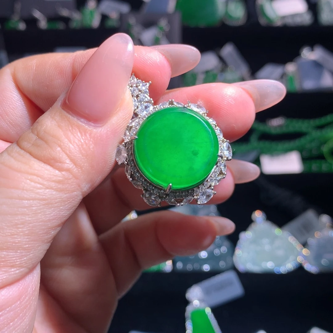 【闪购商品】翡翠银S925镶嵌颈饰天然植物