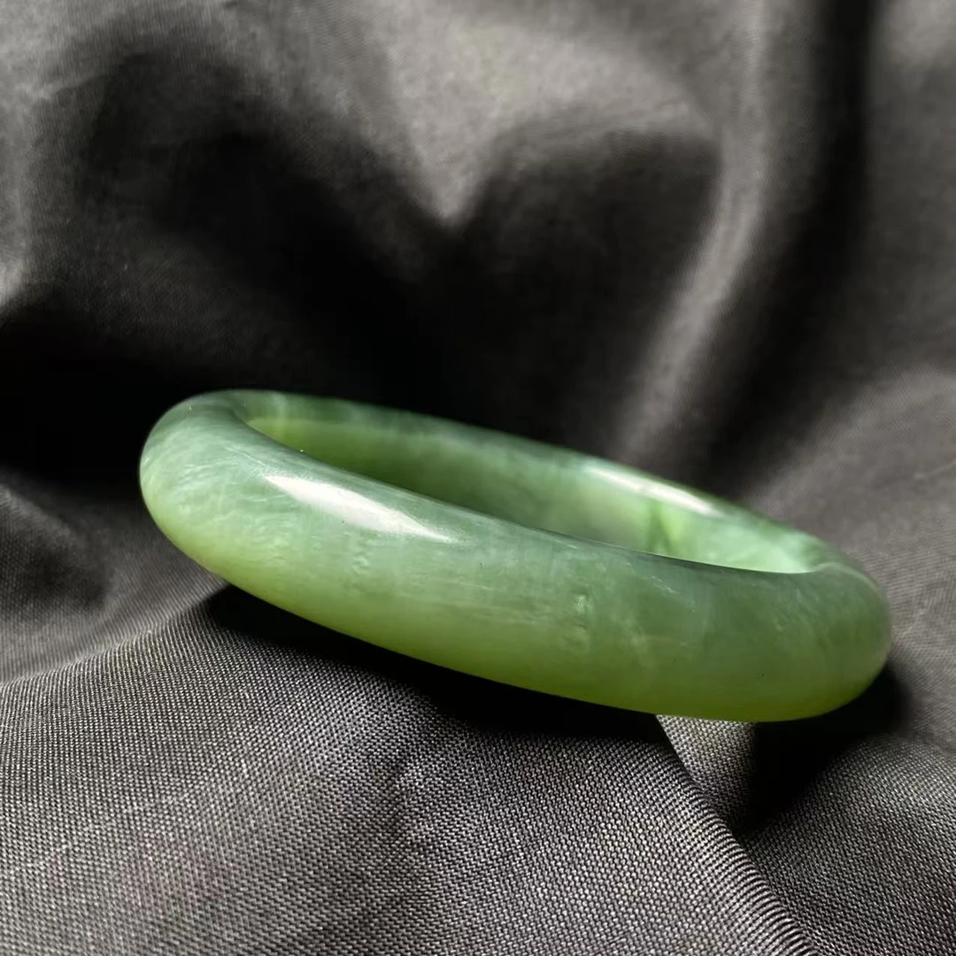 【迈越珠宝】高品和田玉碧玉高冰底猫眼粉绿猫手镯女士精品精美气质