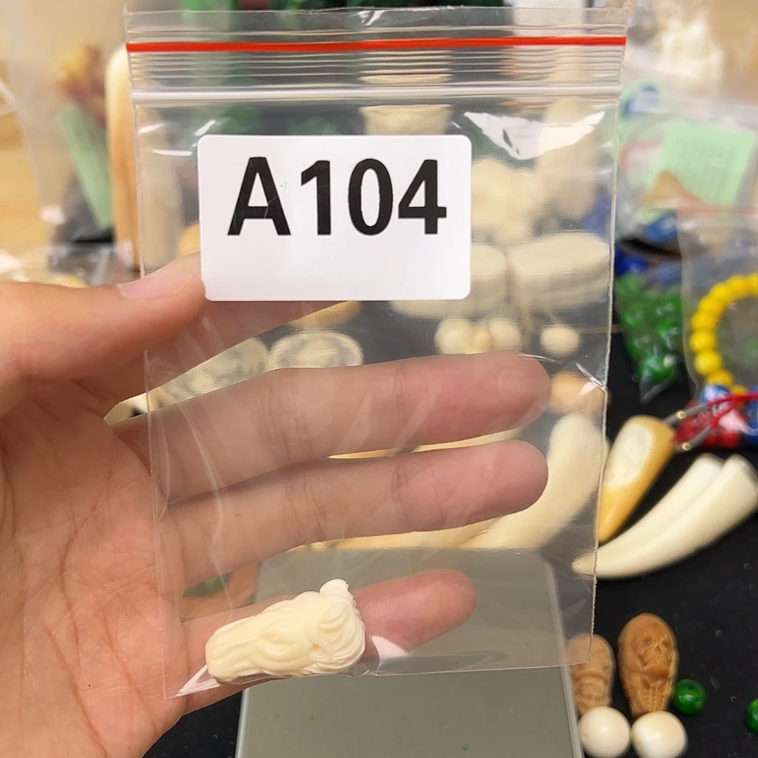 海***檬天然猛犸象牙雕刻品